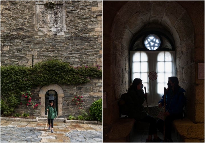 Torre del Homenaje. Dos peregrinas sentadas junto a una ventana de la torre.