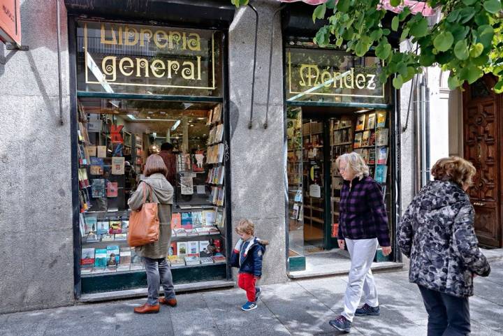 La Librería Méndez comenzó su andadura a finales de los setenta del siglo pasado.
