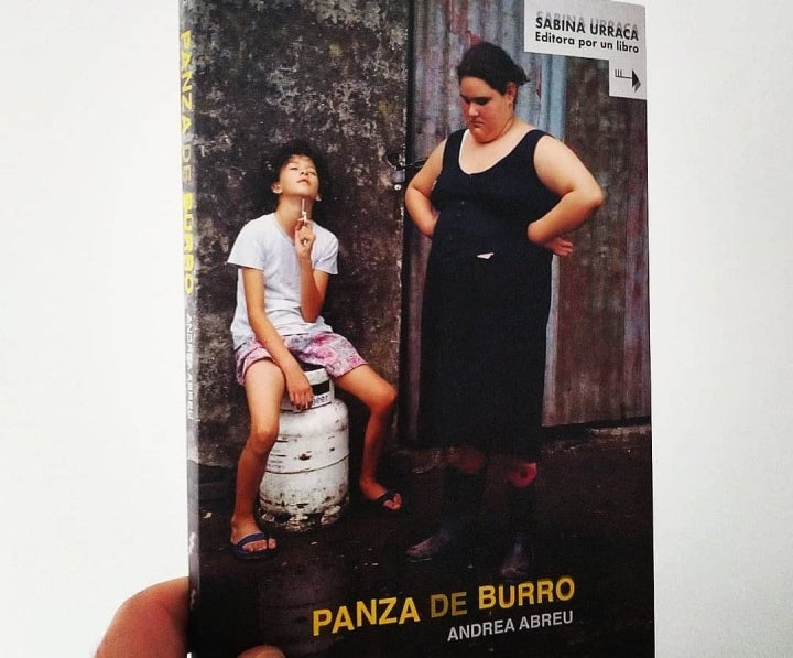 La escritora Sabrina Urraca es la editora del libro. Foto: Instagram Barrett.