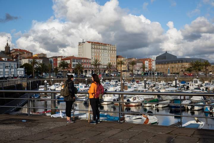 El puerto de Curuxeiras de Ferrol es uno de los inicios del Camino Inglés.