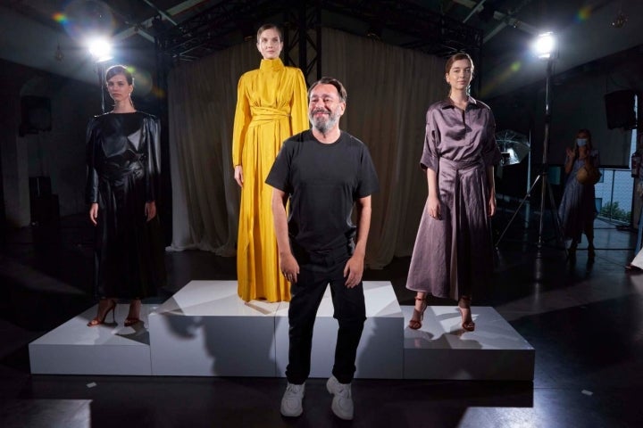 Juanjo Oliva, celebrará la llegada de la primavera presentando su colección en la floristería 'Loreto Aycuens'. Foto: ACME.