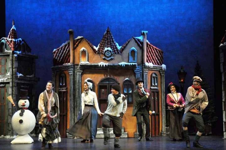 El clásico 'Cuento de Navidad' de Charles Dickens en el Teatro Sanpol.