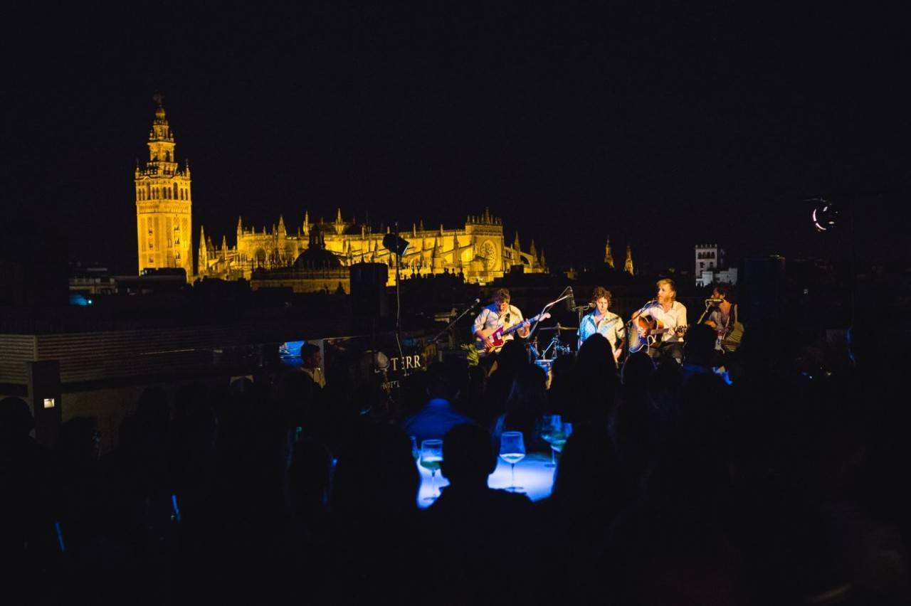 Planes Sevilla: concierto en la terraza del 'Hotel Inglaterra'.