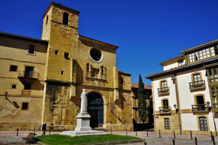 Monasterio de San Vicente y San Pelayo