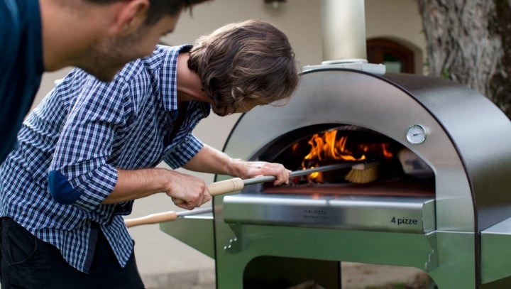 Una pizza en la terraza sin necesidad de pasar por la cocina.