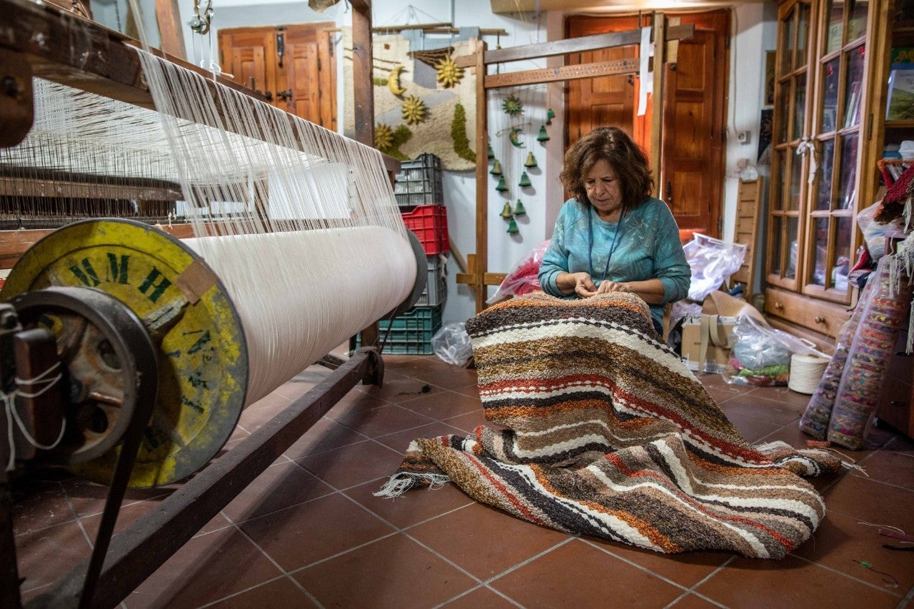 El telar de Ana Martínez tiene más de 150 años.