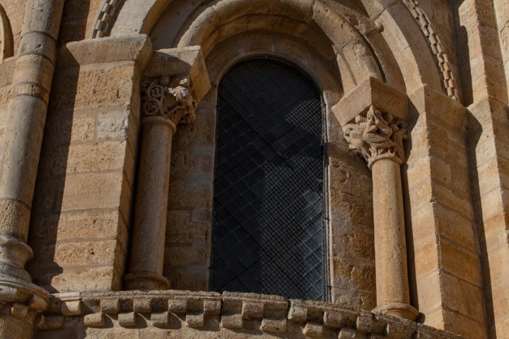 Ventana San Marín Frómista