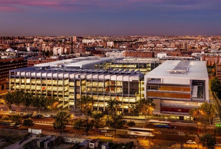 El Campus Repsol de Méndez Álvaro fue diseñado por el arquitecto Rafael de la Hoz.