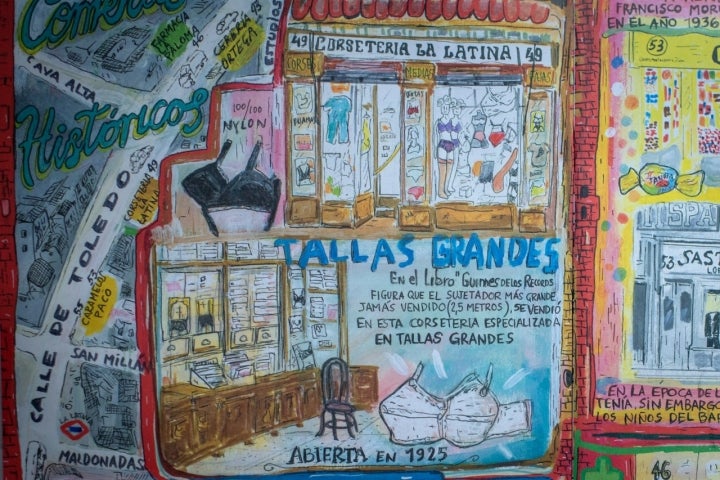 Cartel de la corsetería.