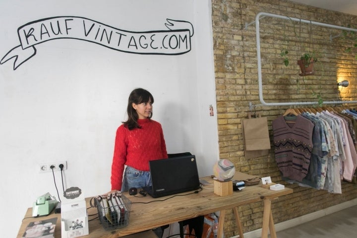 Kauf Vintage, un showroom con ropa de segunda mano