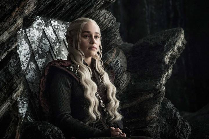 Daenerys Targaryen en el trono