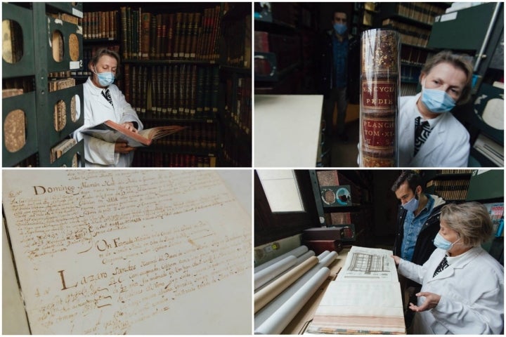 Mª Eugenia Moreu, directora técnica de la biblioteca, nos muestra alguna de las joyas que guardan.