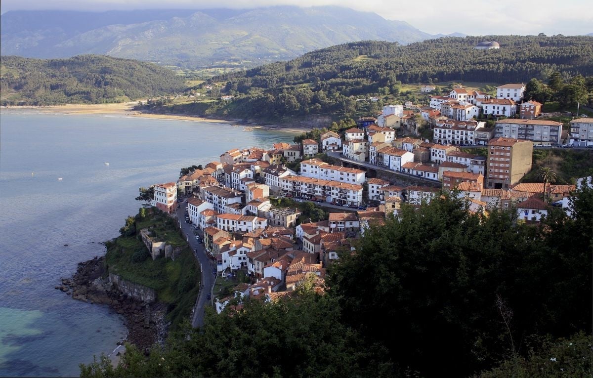 La villa de Lastres conserva la esencia y el encanto de los pueblos marineros.