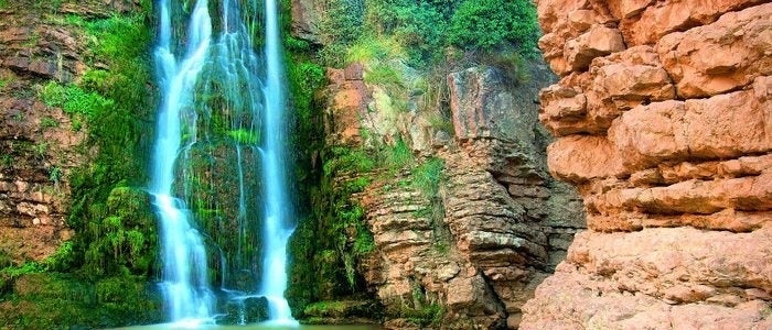 Cascada en el río Huerva, Parque Natural de Muel.