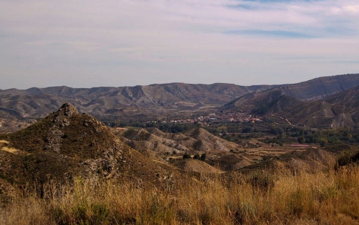 El Vall del río Alhama ofrece un paisaje de fuertes contrastes. Foto: Shutterstock.