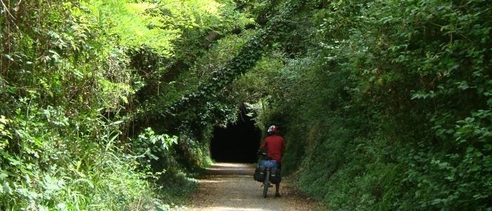 Vía Verde de los Ojos Negros. Foto: Fundación de los Ferrocarriles Españoles.