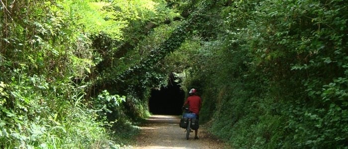 Vía Verde de los Ojos Negros. Foto: Fundación de los Ferrocarriles Españoles.