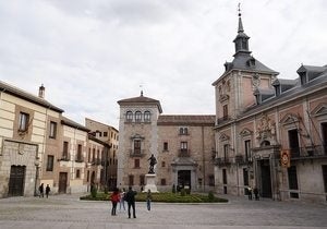 Plaza de la Villa. / CC Flickr Antonio Tajuelo.