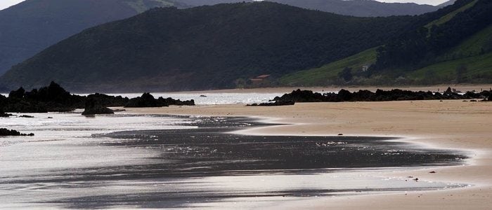 Playa Trengandín. / Cedida por: Turismo de Noja.