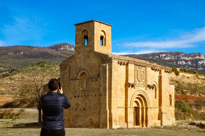 Ermita de Santa María de la Piscina.