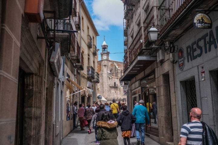 Calle principal de tiendas de Trujillo.