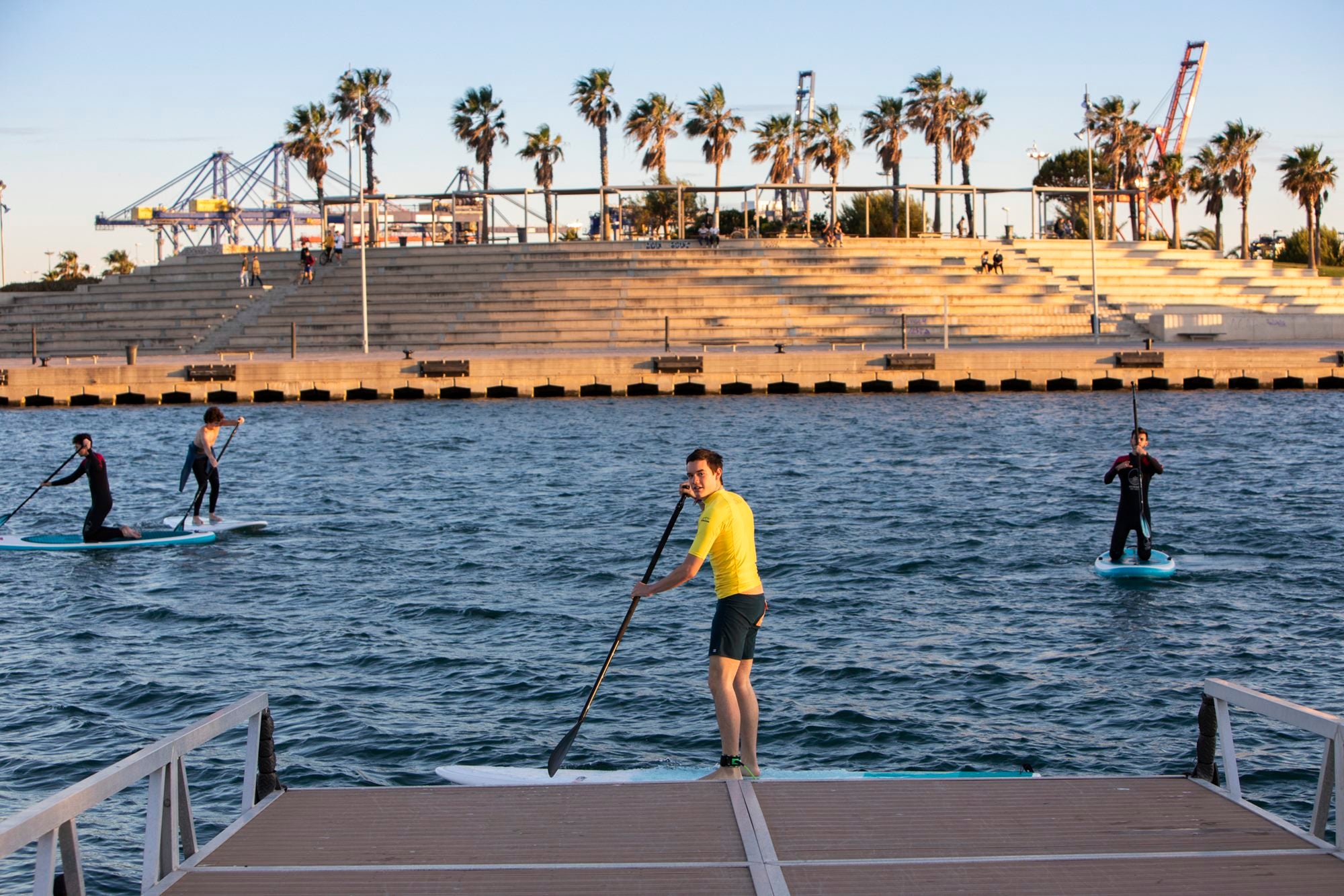 Surf en Valencia 'Anywhere Water Sport' Guía Repsol Guía Repsol