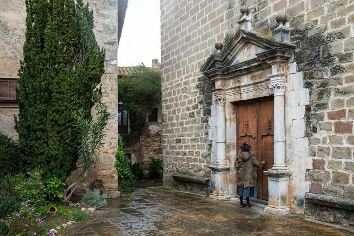 Debajo de la Iglesia de Sant Martí hay restos del siglo II, según Elsa Peretti.