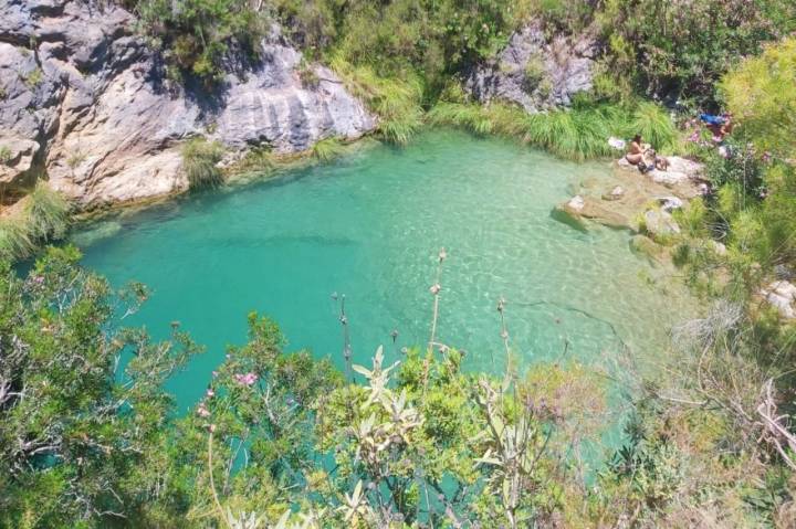 Barranquismo Río Verde. Pozas de agua turquesa