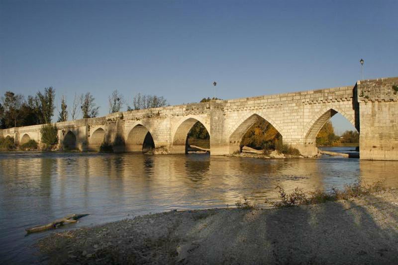 Camino de Santiago Etapa 6 puente de Simancas