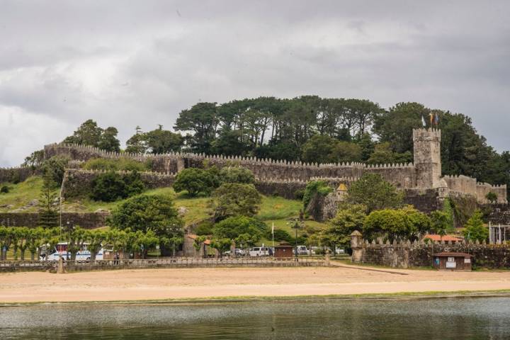 Camino Portugués por la Costa (Tramo1): Fortaleza de Monterreal