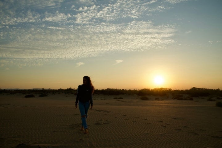 Entre las dunas del Parque Natural de las Marismas del Ampurdán, atardeceres inolvidables.