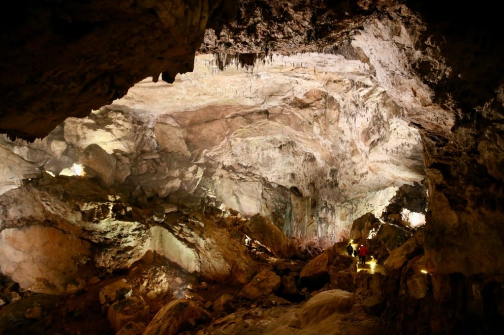 El universo subterráneo de la Montaña Leonesa El universo subterráneo de la Montaña Leonesa