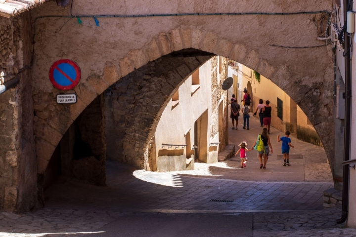 El icónico arco de la calle del Horno.