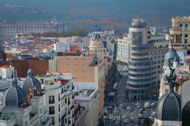 Callao y los edificios modernos desde la Telefónica.