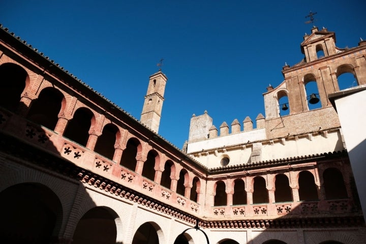 Camino de Santiago sevillano - Monasterio de San Isidoro