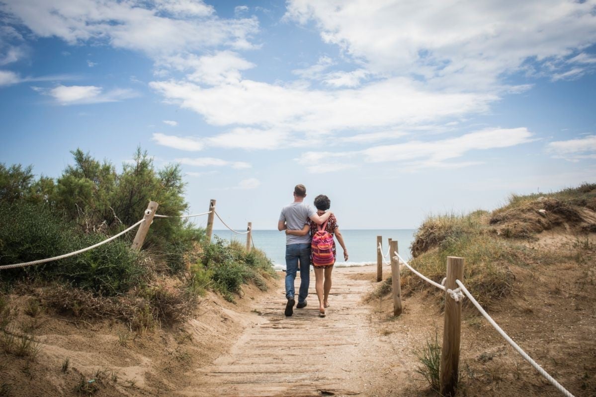 Dunas, pinares, playas nudistas y arroz al lado del mar