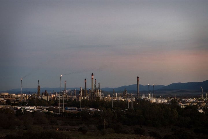 Vista de la refinería de Puertollano.