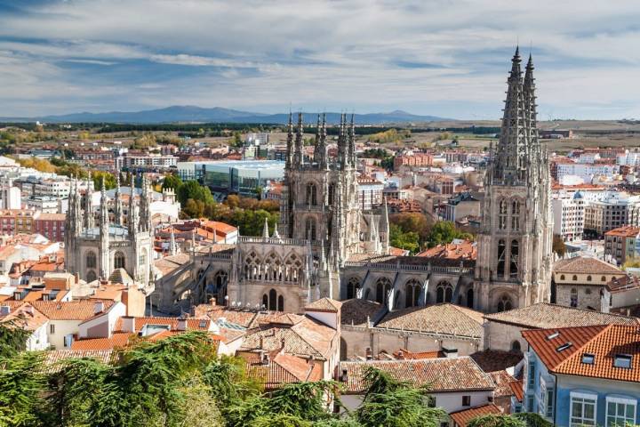 Vista panorámica de la catedral de Burgos. Foto: Shutterstock