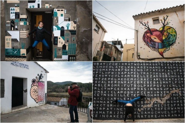 Murales en puertas, ventanas, espacios municipales y particulares... La ilustración del cervatillo es de Julieta XLF.