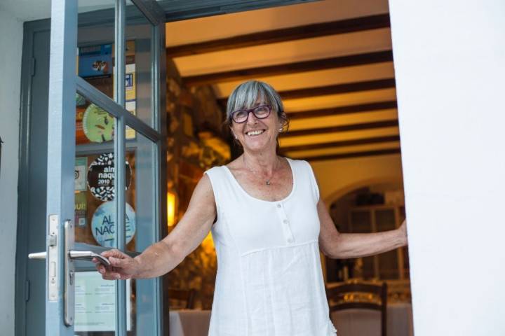 Joana Bataller, chef del restaurante El Raval, en Benissiva, Valencia.