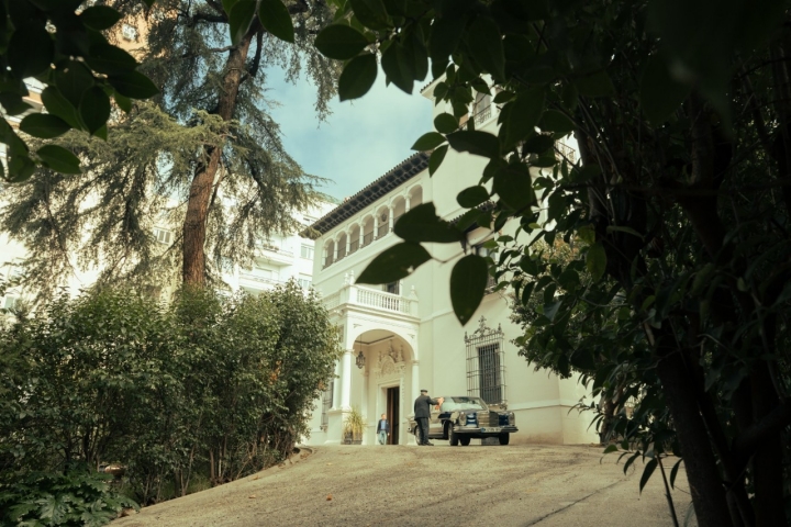 “El palacio de los Monsalvos  es en realidad el Palacio de la Trinidad. Foto: Txuca Pereira/Netflix.