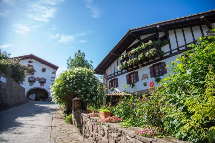 Zugarramurdi (Valle del Baztán): casonas tradicionales