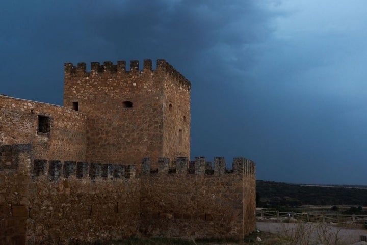 El Castillo de Peñarroya fue una fortaleza construida para controlar el territorio (repoblaciones, impuestos...).