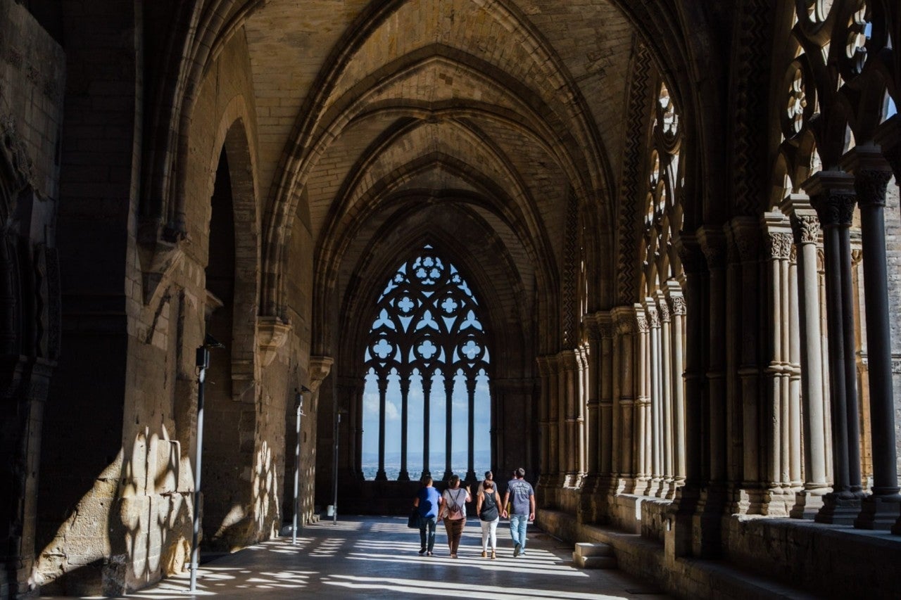 Una catedral sufrida a la que castigaron convirtiendo en cuartel