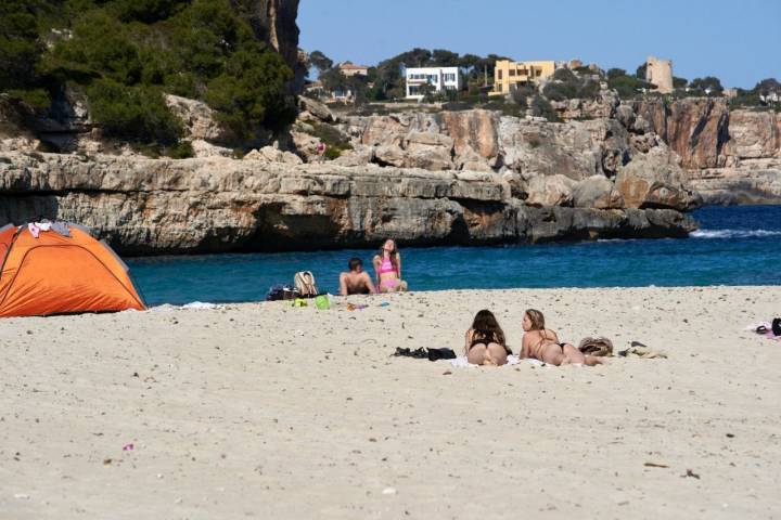 Playas de Santanyí (Mallorca): Caló Llombards (arenal)