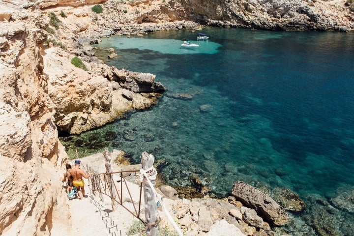 Esta cala fue antiguo refugio de pescadores.