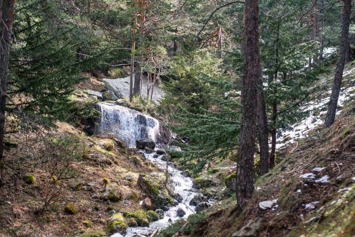 Cascadas de Sierra de Guadarrama: La Ducha de los Alemanes