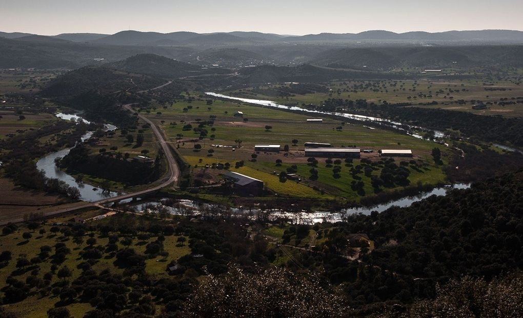 Meandros que configura el río Guadiana.