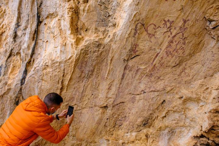 Cueva Letreros pinturas rupestres