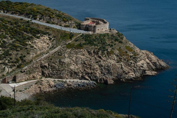 Miradores de Ceuta: Castillo del Desnarigado y cala de la Pota